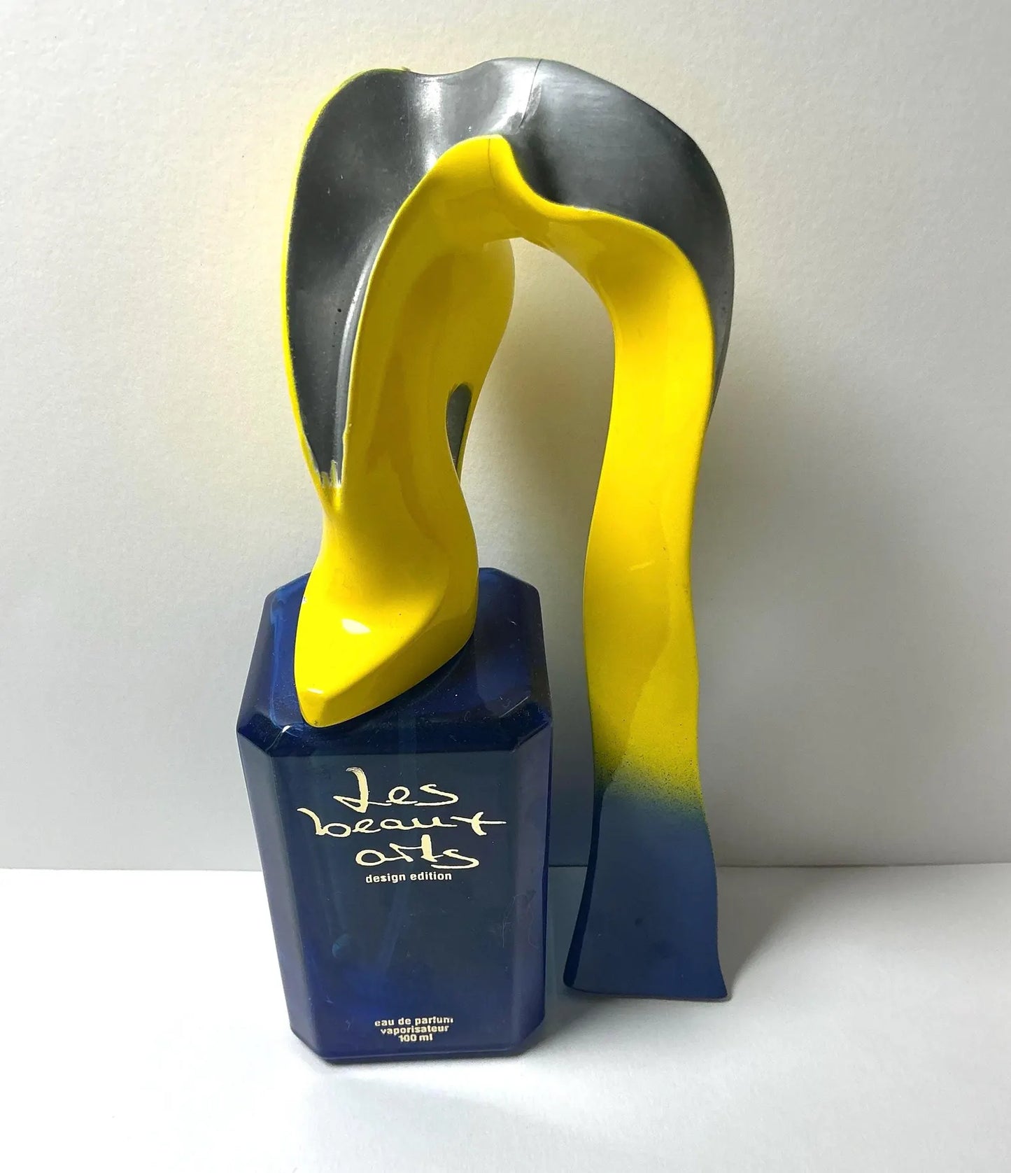 Allen Jones signed sculpture "Les Beaux Arts" limited edition bronze sculpture perfume 1993, very rare